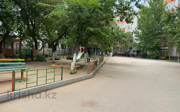 4-бөлмелі пәтер · 95.3 м² · 5/6 қабат, авиагородок, бағасы: 22 млн ₸ в Актобе, мкр Авиагородок — фото 2