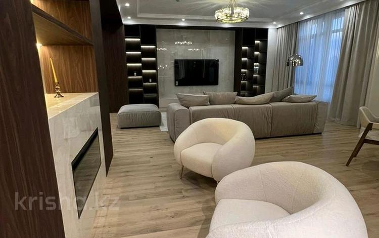 4-комнатная квартира · 220 м² · 10/20 этаж, Жумекен Нажимеденов 2 за 2.4 млн ₸ в Астане, Алматы р-н — фото 2
