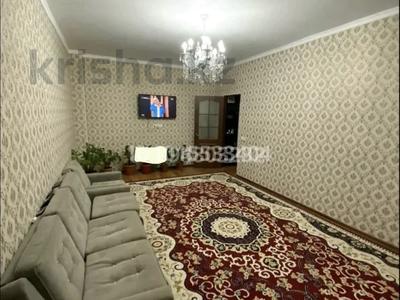 2-комнатная квартира · 64 м² · 2/5 этаж, мкр Нурсая 104 за 220 000 ₸ в Атырау
