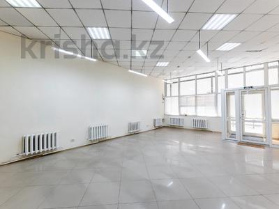 Еркін, кеңселер, дүкендер мен бутиктер, қоймалар, сұлулық салондары, медорталықтар мен дәріханалар, білім орталықтары, ойын-сауық · 260.3 м², бағасы: 99 млн ₸ в Астане, Алматы р-н