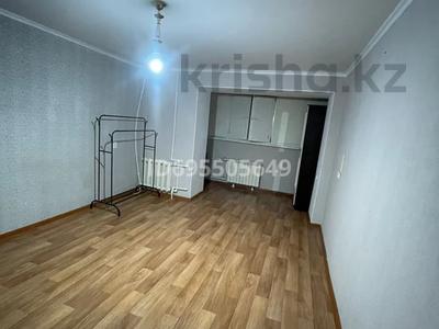 2-комнатная квартира · 54 м² · 7/9 этаж, мкр 8, 101 стрелковая бригада 6/1 за 130 000 ₸ в Актобе