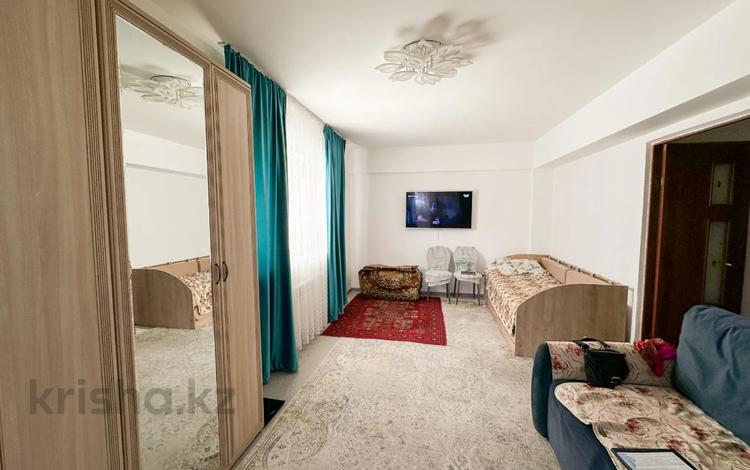 1-комнатная квартира · 40.8 м² · 1/5 этаж, Жолбарыс би 10 — балапанова за 16.5 млн ₸ в Талдыкоргане, мкр Бирлик — фото 2