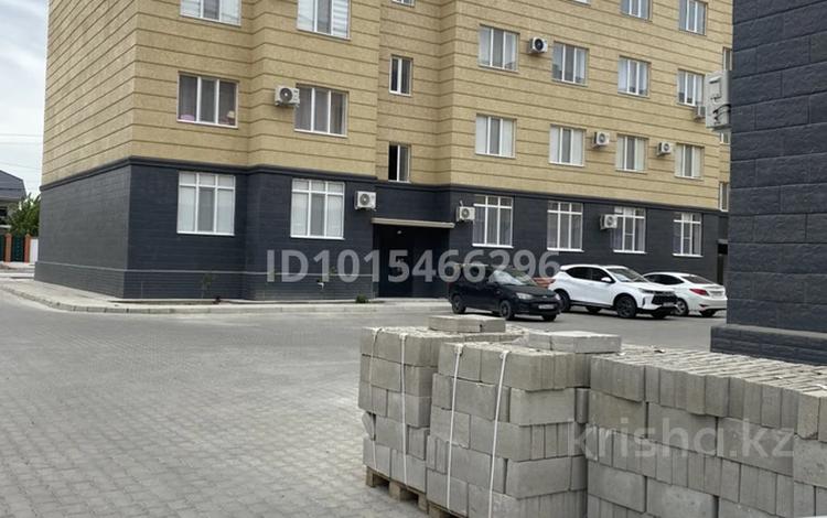 3-бөлмелі пәтер · 93 м² · 4/4 қабат, Сарықамыс-2 ш/а.., Жарык 14 — ЖК «Гаухартас», бағасы: 25 млн ₸ в Атырау, мкр Сарыкамыс-2 — фото 2
