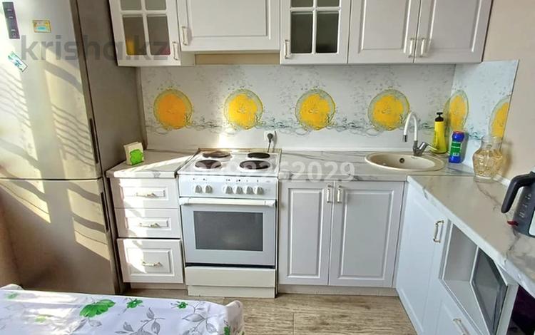 4-комнатная квартира · 82.5 м² · 6/6 этаж, утепова 22 — Детская областная больрица за 30 млн ₸ в Усть-Каменогорске — фото 2
