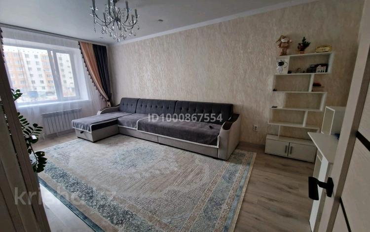 3-бөлмелі пәтер · 87 м² · 1/5 қабат, Центральный микрорайон 24в, бағасы: 43 млн ₸ в Кокшетау — фото 2