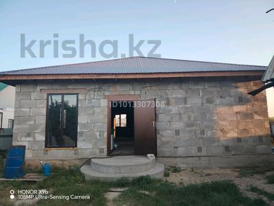 Отдельный дом · 4 комнаты · 140 м² · , Восточный правый 7897 — Находится возле магазина Галина за 14 млн ₸ в Семее