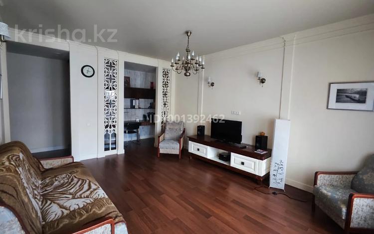 2-комнатная квартира · 57 м² · 1/4 этаж, мкр Новый Город, Абая 16 за 32 млн ₸ в Караганде, Казыбек би р-н — фото 4