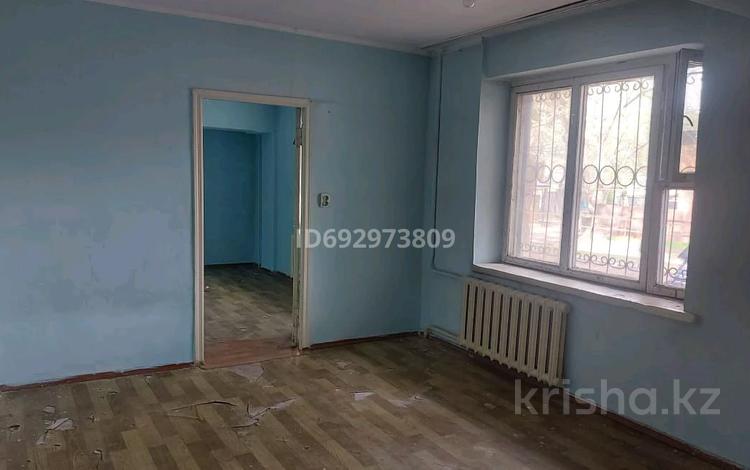 2-комнатная квартира, 41.4 м², 1/5 этаж, Гагарина за 12 млн 〒 в Боралдае (Бурундай) — фото 2