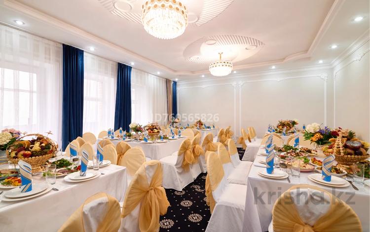 Дом · 9 комнат · 350 м², Жанкент 157 — Тауелсиздик-Момышулы за 100 000 〒 в Астане, Алматы р-н — фото 35