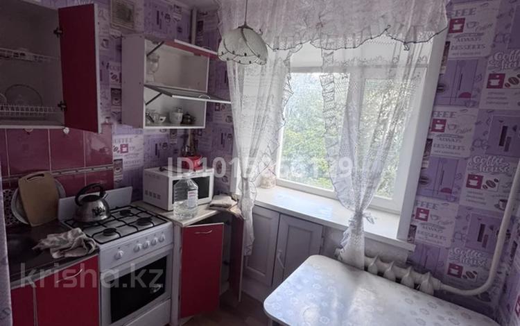 2-бөлмелі пәтер · 40 м² · 3/5 қабат, Есенберлина 56 — Акан серы, бағасы: 180 000 ₸ в Кокшетау — фото 2