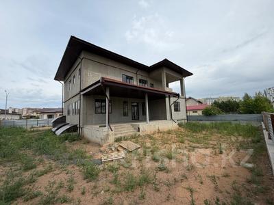 Отдельный дом · 5 комнат · 400 м² · 12.5 сот., Сырбай Мауленов 25 за 265 млн ₸ в Астане, Сарайшык р-н