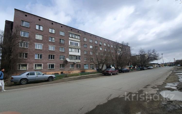 1-комнатная квартира, 12 м², 2/5 этаж, Ломоносова 26 — Остановка Народная цемпоселок за 3.5 млн 〒 в Семее — фото 19