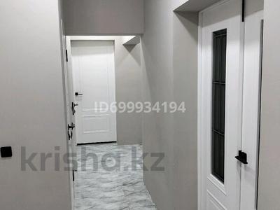 4-комнатная квартира · 80 м² · 3/9 этаж, Алатау 8мик 1А за 23.9 млн 〒 в Таразе