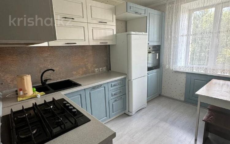 3-бөлмелі пәтер, 62 м², 4/5 қабат, Казахстанской Правды, бағасы: 29 млн 〒 в Петропавловске — фото 10