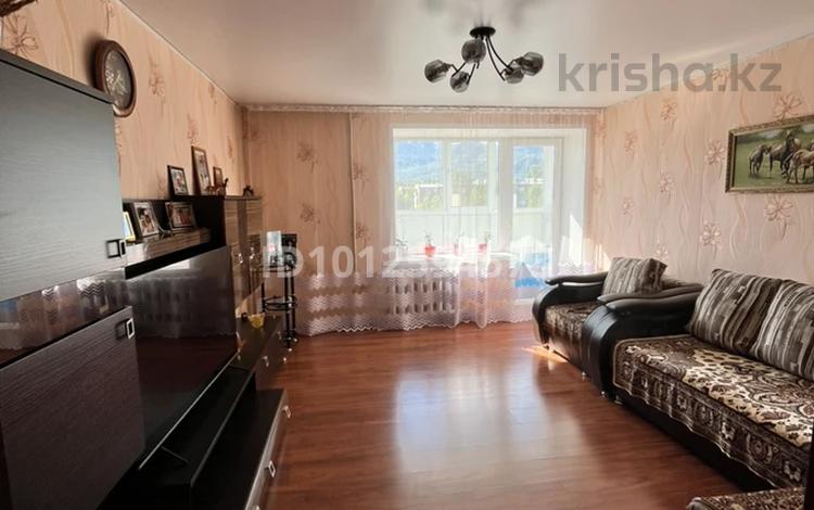 3-бөлмелі пәтер · 65 м² · 5/9 қабат, 4 микрорайон 35, бағасы: 26 млн ₸ в Риддере — фото 2