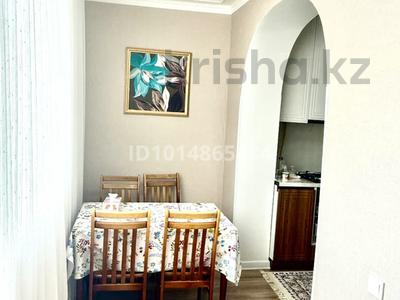 3-бөлмелі пәтер · 72 м² · 4/5 қабат, 11-ш/а. 25, бағасы: 24.5 млн ₸ в Актау, 11-й мкр