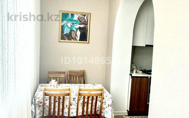 3-комнатная квартира · 72 м² · 4/5 этаж, 11-й мкр 25 за 24.5 млн ₸ в Актау — фото 6