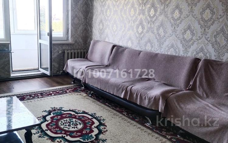 2-комнатная квартира · 46 м² · 4/4 этаж, 1 микрорайон 4 за 19 млн 〒 в Есик — фото 2