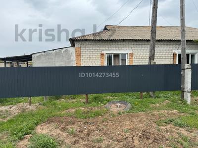 Отдельный дом · 3 комнаты · 100 м² · 10 сот., Алматинская 4 за 12 млн ₸ в Переметном