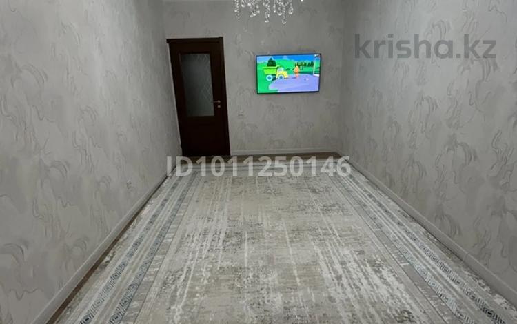 3-комнатная квартира · 69 м² · 1/5 этаж, 12-й мкр 68 за 23 млн ₸ в Актау — фото 2
