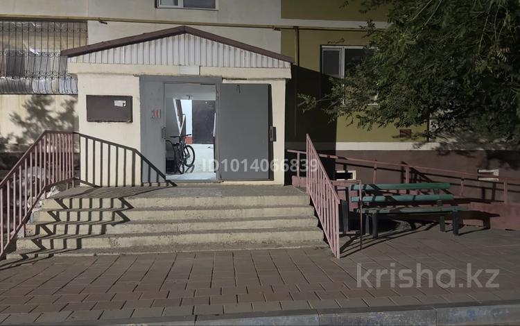 3-бөлмелі пәтер · 80 м² · 1/5 қабат, Нұрсая ш/а. 92 — Рядом с Аpec, бағасы: 200 000 ₸ в Атырау, мкр Нурсая — фото 2