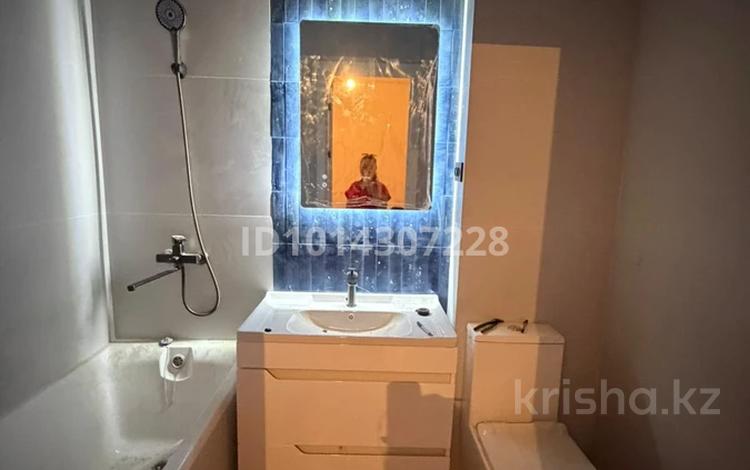 1-комнатная квартира · 58 м² · 5/9 этаж, мкр Шымсити, Байдибек би 10/3 за 140 000 ₸ в Шымкенте, Абайский р-н — фото 2