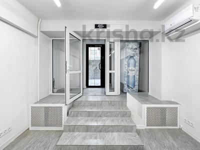 Свободное назначение, офисы, магазины и бутики, склады, салоны красоты, медцентры и аптеки, образование, развлечения · 352 м² за 265 млн 〒 в Алматы, Медеуский р-н