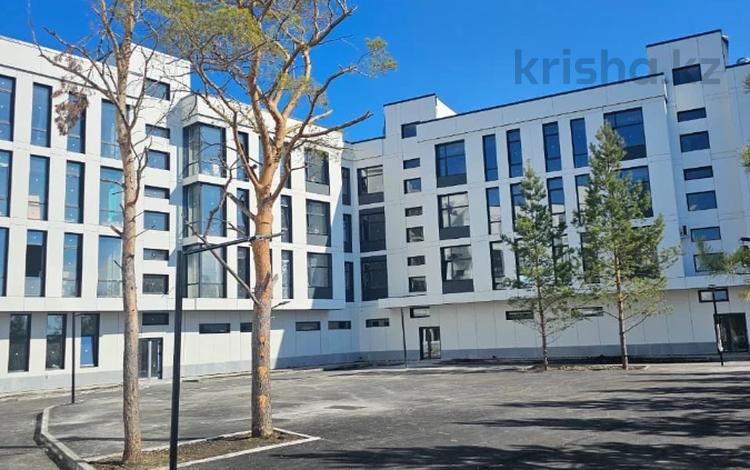 3-комнатная квартира · 97.4 м², Кизатова за ~ 37.5 млн ₸ в Петропавловске — фото 2
