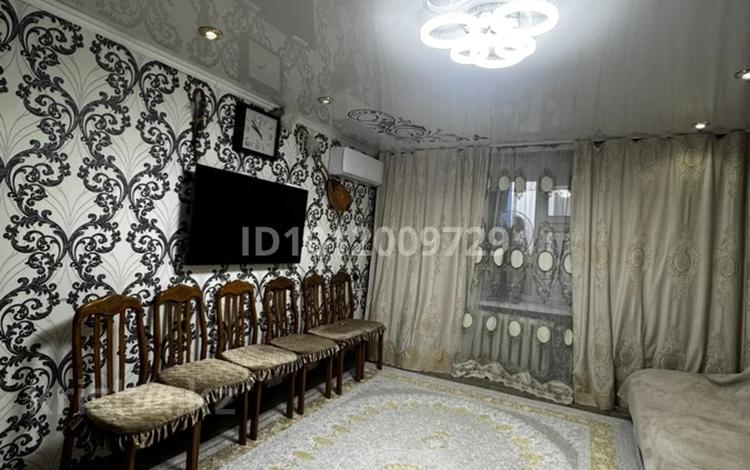 3-комнатная квартира · 63 м² · 5/5 этаж, Абая 17/3 за 10 млн ₸ в Приозёрске — фото 2
