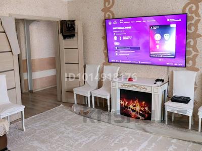 2-комнатная квартира · 54 м² · 4/5 этаж, проспект Сатпаева 102а за 20 млн ₸