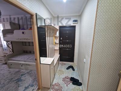 3-комнатная квартира · 72.5 м² · 3/5 этаж · помесячно, 14-й мкр 7 за 160 000 〒 в Актау, 14-й мкр