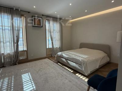 3-комнатная квартира · 145 м² · 6/8 этаж, Мәңгілік Ел 29/1 — Орынбор за 150 млн 〒 в Астане, Есильский р-н