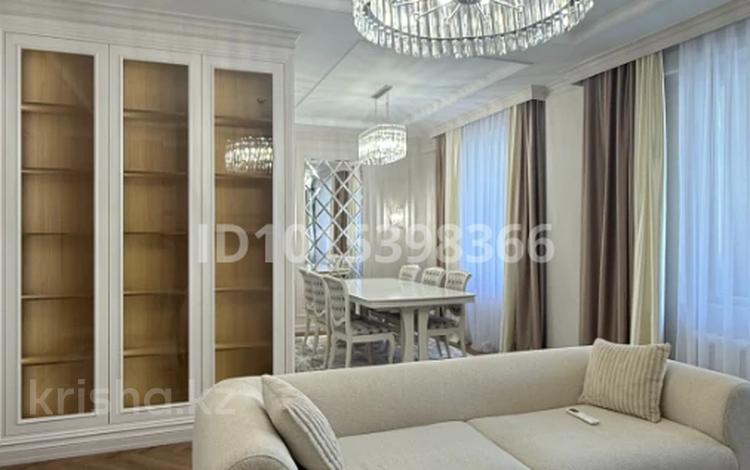 3-комнатная квартира · 127 м² · 5/13 этаж, Достык 13/2 за 85 млн ₸ в Астане, Есильский р-н — фото 2