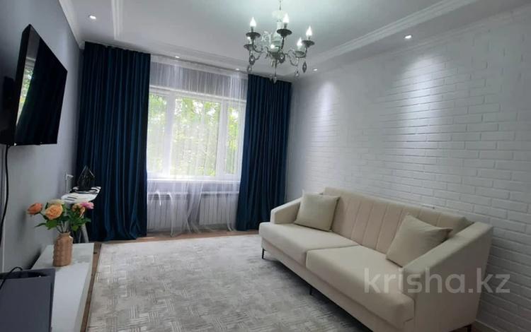 2-бөлмелі пәтер · 55 м² · 4/5 қабат, мкр Север 5, бағасы: 25 млн ₸ в Шымкенте, Аль-Фарабийский р-н — фото 2