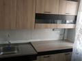 3-комнатная квартира · 60 м² · 2/5 этаж, Пришахтинск, Пришахтинск, 21й микрорайон 19 — Автостанции за 140 000 ₸ в Караганде, Алихана Бокейханова р-н