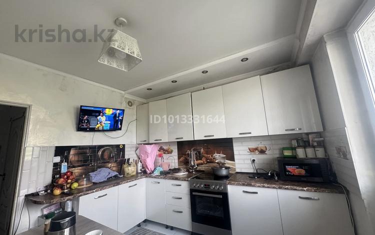 2-комнатная квартира · 64.5 м² · 3/10 этаж, мкр Аксай-1 11/10 — Толе би - Момышулы за 47 млн ₸ в Алматы, Ауэзовский р-н — фото 2