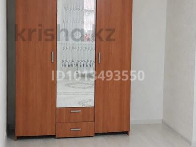 1-бөлмелі пәтер · 42 м² · 8/9 қабат, Нұрсая ш/а. 117, бағасы: 13.4 млн ₸ в Атырау, мкр Нурсая