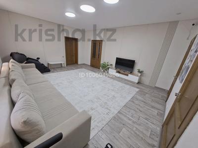 Отдельный дом · 6 комнат · 260 м² · 13 сот., Бактыбай акын 3 — Тлендиева за 85 млн ₸ в Астане, Сарыарка р-н