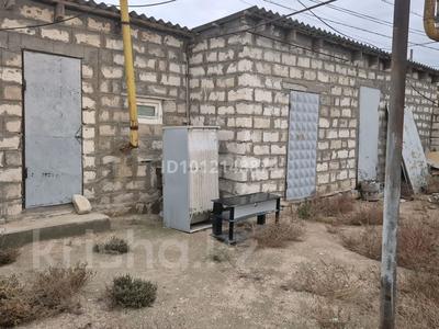 Отдельный дом · 3 комнаты · 100 м² · 10 сот., Сатпаева 28 — Дана магазин қасында за 3 млн ₸ в Курыке