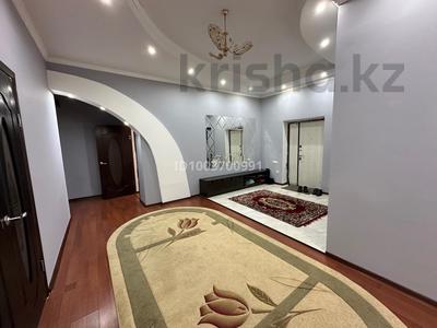 Отдельный дом · 9 комнат · 340 м² · 9 сот., мкр Самал, А. Машанов 32 за 79 млн 〒 в Атырау