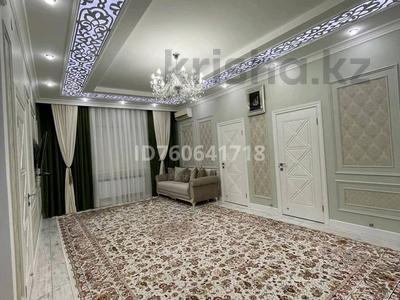 Отдельный дом · 5 комнат · 189 м² · 8 сот., мкр Балауса, 24 38 — Находится ближе к главной трассе за 43 млн ₸ в Атырау