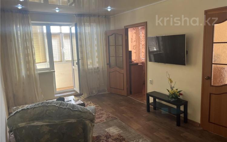 4-комнатная квартира · 60.7 м² · 3/5 этаж, пр. Строителей за 8.5 млн ₸ в Темиртау — фото 2