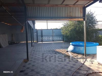 Жеке үй · 4 бөлме · 120 м² · 18 жүзд., Азизбекова 18, бағасы: 20 млн ₸ в Балпыке Би