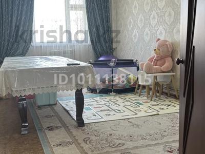 3-комнатная квартира · 91 м² · 4/5 этаж, мкр Арай-2 8 за 27 млн ₸ в Таразе