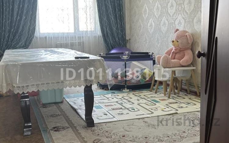3-комнатная квартира · 91 м² · 4/5 этаж, мкр Арай-2 8 за 27 млн ₸ в Таразе — фото 2