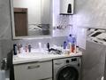 3-комнатная квартира · 90 м² · 6/12 этаж, 33-й мкр 7 — С зади Гипермаркета "Дина" находится дом за 19.5 млн ₸ в Актау — фото 11