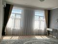 3-бөлмелі пәтер · 160 м² · 9/9 қабат, 17-й мкр 26, бағасы: 50 млн ₸ в Актау — фото 8