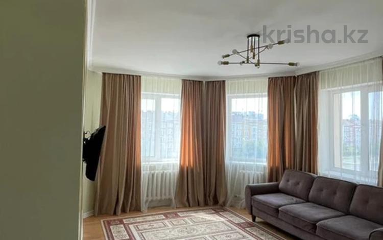 2-комнатная квартира · 80 м² · 3/12 этаж, Улы Дала 55, 55/1, 55/2 за 300 000 ₸ в Астане, Есильский р-н — фото 2