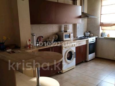1-комнатная квартира · 41 м² · 6/8 этаж, Назарбаева 48 — Тд пассаж за 18 000 ₸ в Алматы, Жетысуский р-н