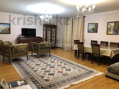 4-комнатная квартира · 188.7 м² · 5/5 этаж, ул. Есет Батыра 97к4 за 51 млн 〒 в Актобе, мкр Авиатор